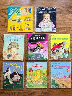 Vintage Lot of 7 Little Golden Books and 1 Richard Scary book- All Year Long